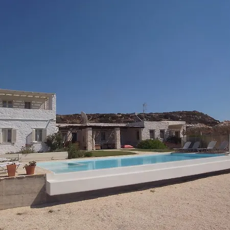 Villa Naousa Villa Naousa (Paros)