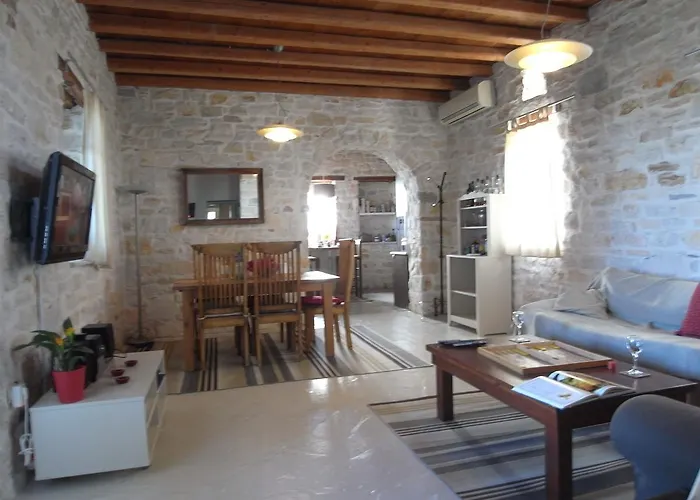 Villa Villa Naousa *