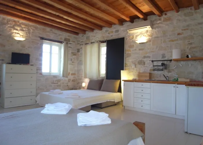 Villa Naousa Naoussa